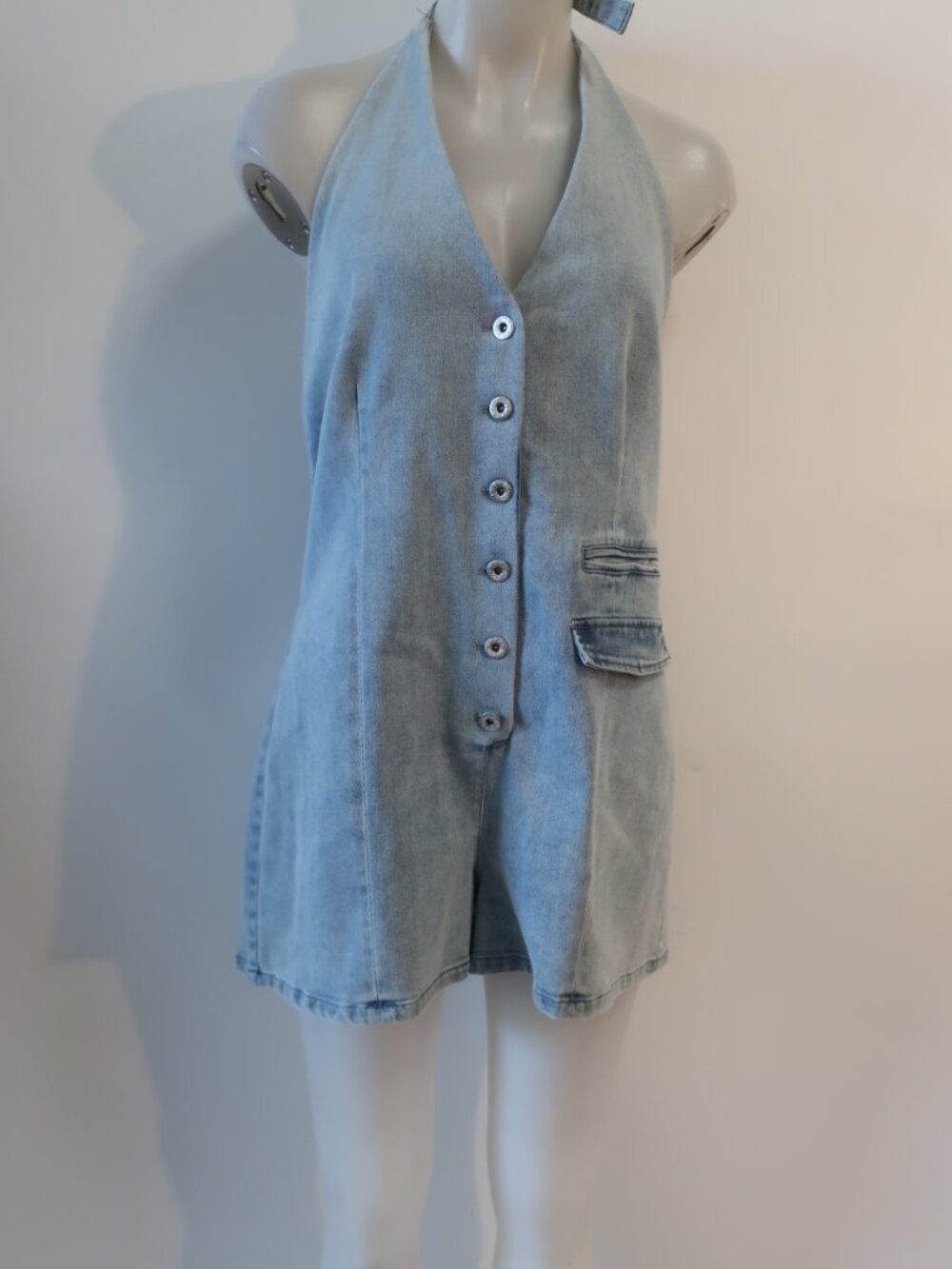 NWT Womens Central Park West Denim Blue Halter Romper L - Picture 3 of 7